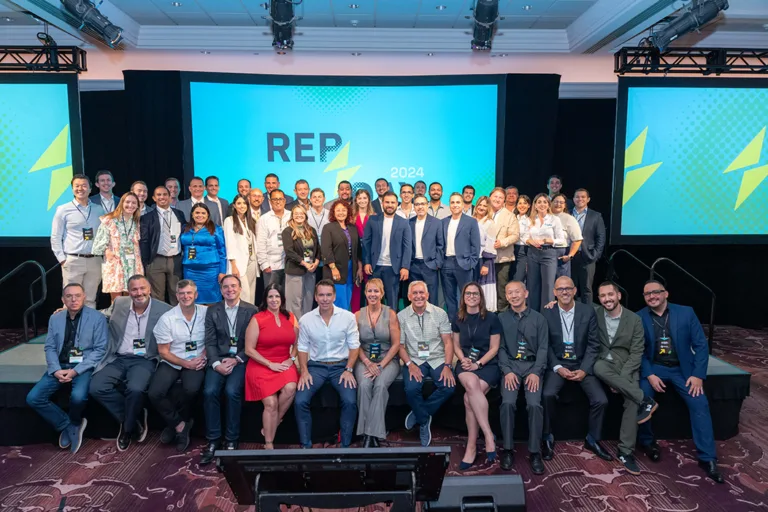 Elevate & Innovate: Apply Now for the Rising Entrepreneurs Program